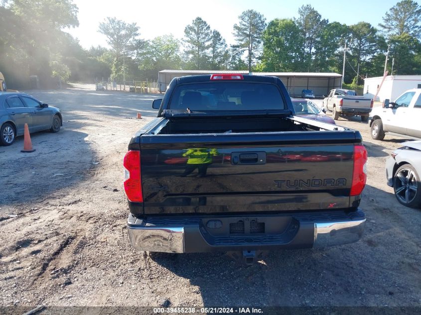 2018 Toyota Tundra Sr5 5.7L V8 VIN: 5TFDW5F13JX699095 Lot: 39455238