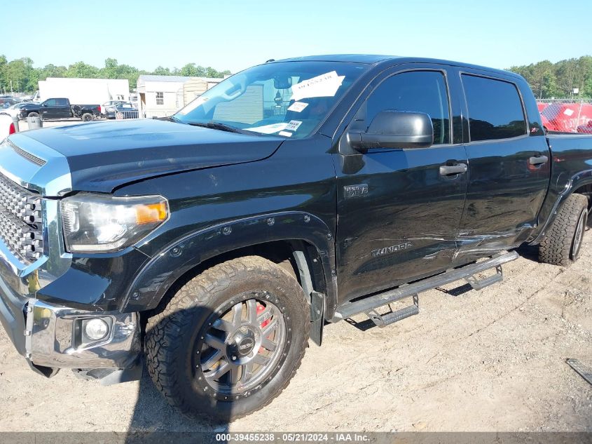 2018 Toyota Tundra Sr5 5.7L V8 VIN: 5TFDW5F13JX699095 Lot: 39455238