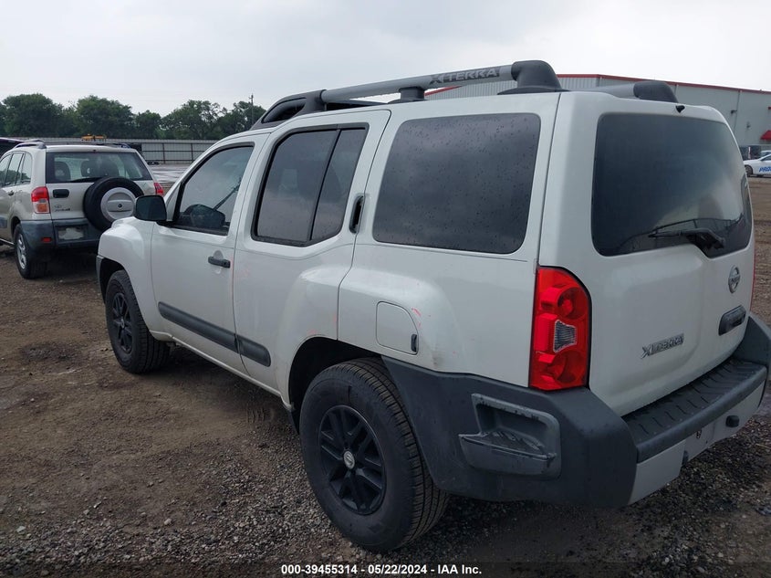 2014 NISSAN XTERRA X/S/PRO-4X - 5N1AN0NU2EN810897