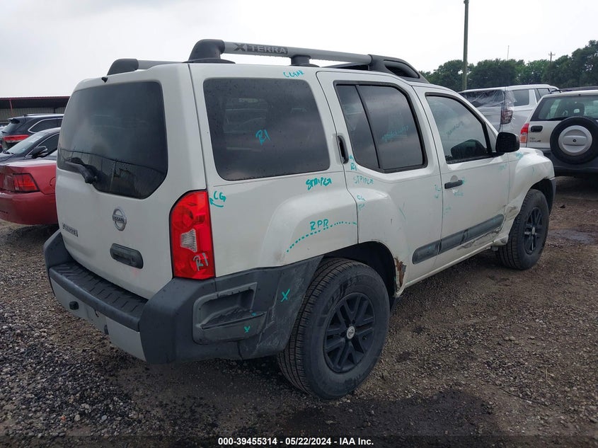 2014 NISSAN XTERRA X/S/PRO-4X - 5N1AN0NU2EN810897