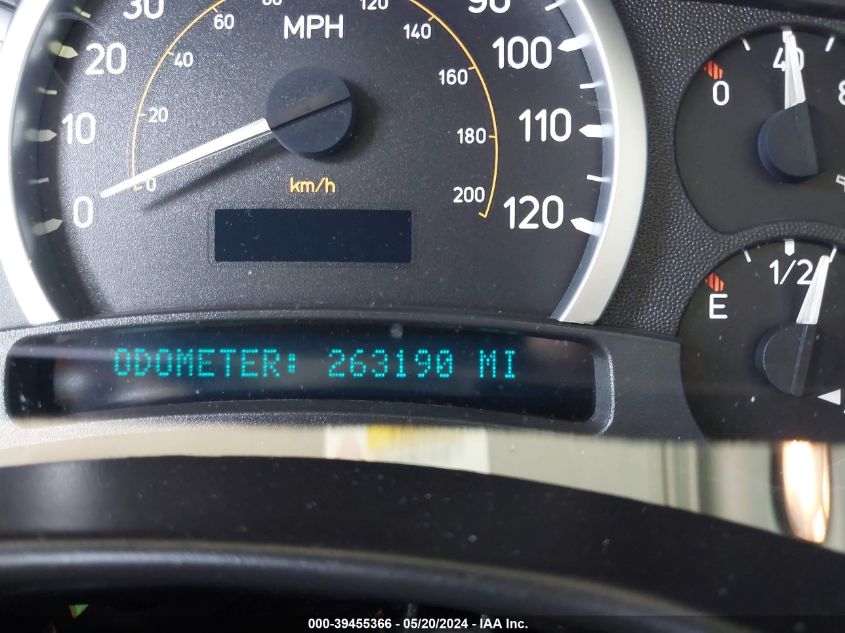 2005 Hummer H2 Suv VIN: 5GRGN23U15H126773 Lot: 39455366