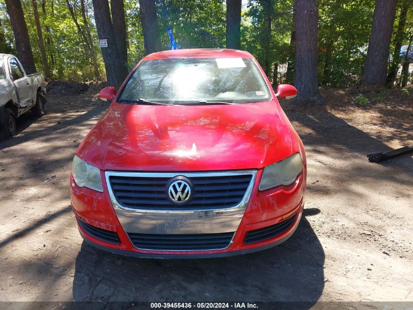 2008 Volkswagen Passat Turbo VIN: WVWJK73C58P123261 Lot: 39455436