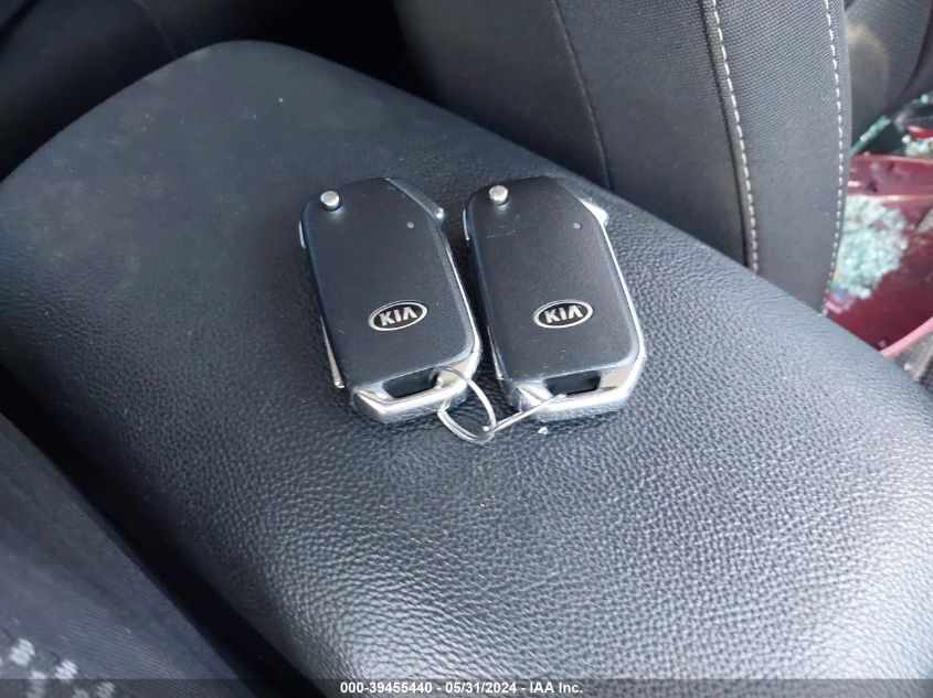 2019 Kia Forte Lxs VIN: 3KPF24AD6KE123583 Lot: 39455440