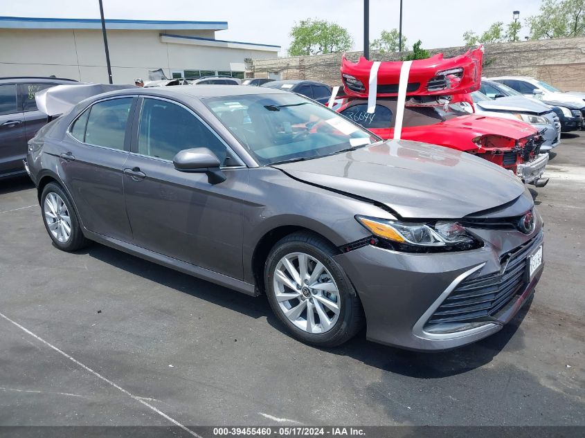 4T1C11AK2RU255749 2024 TOYOTA CAMRY - Image 1