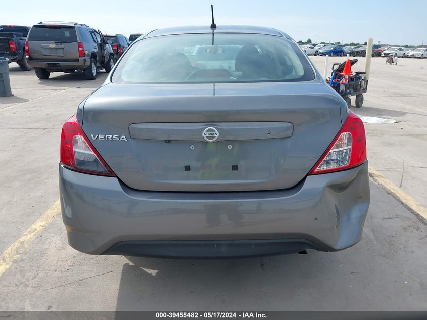 2019 NISSAN VERSA 1.6 S - 3N1CN7AP4KL815569
