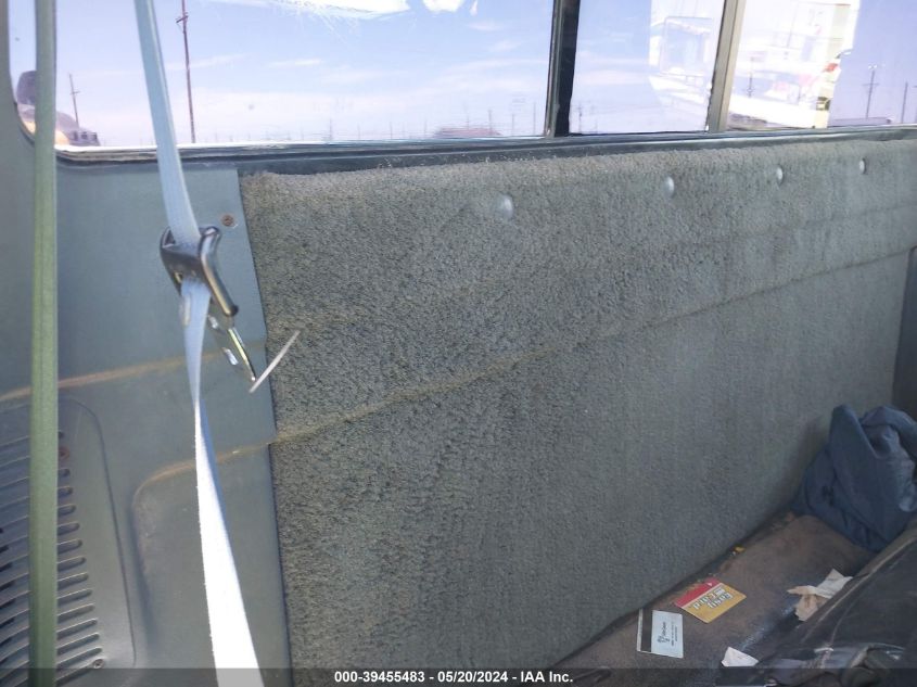 1993 Ford F250 VIN: 2FTHF26H0PCA30533 Lot: 39455483