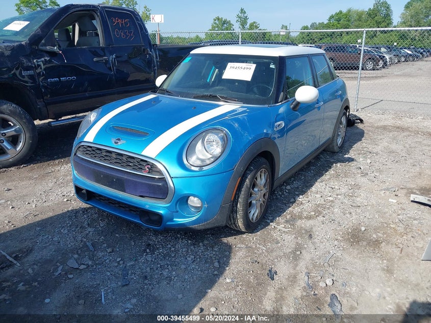 2015 Mini Hardtop Cooper S VIN: WMWXU3C57F2B58537 Lot: 39455499