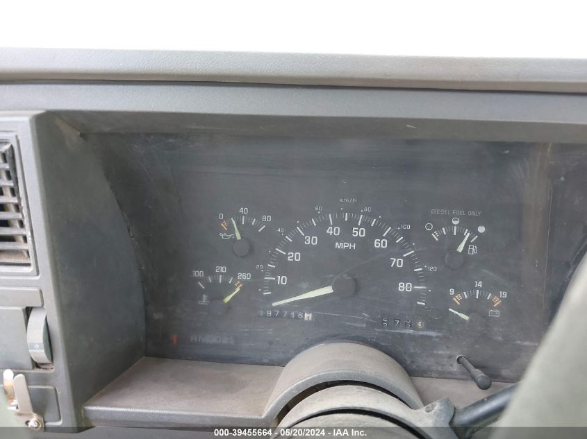 1993 Chevrolet Gmt-400 K2500 VIN: 1GCGK24F0PE199437 Lot: 39455664