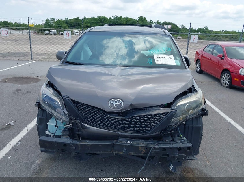 2017 Toyota Sienna Se 8 Passenger VIN: 5TDXZ3DC3HS780708 Lot: 39455792