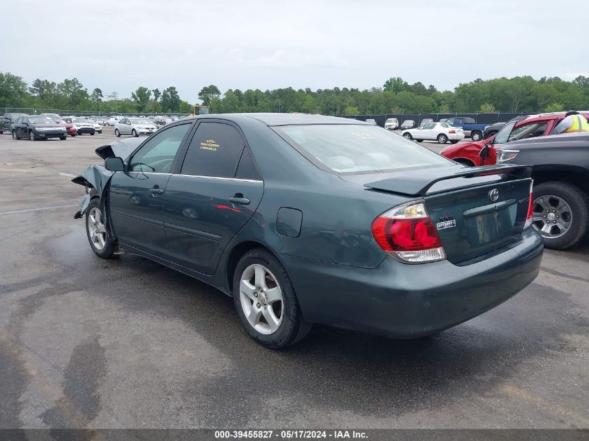 2005 Toyota Camry Se VIN: 4T1BE32K75U398992 Lot: 39455827