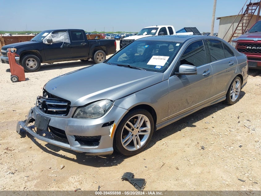 2014 MERCEDES-BENZ C 250 LUXURY/SPORT - WDDGF4HB2EG211232