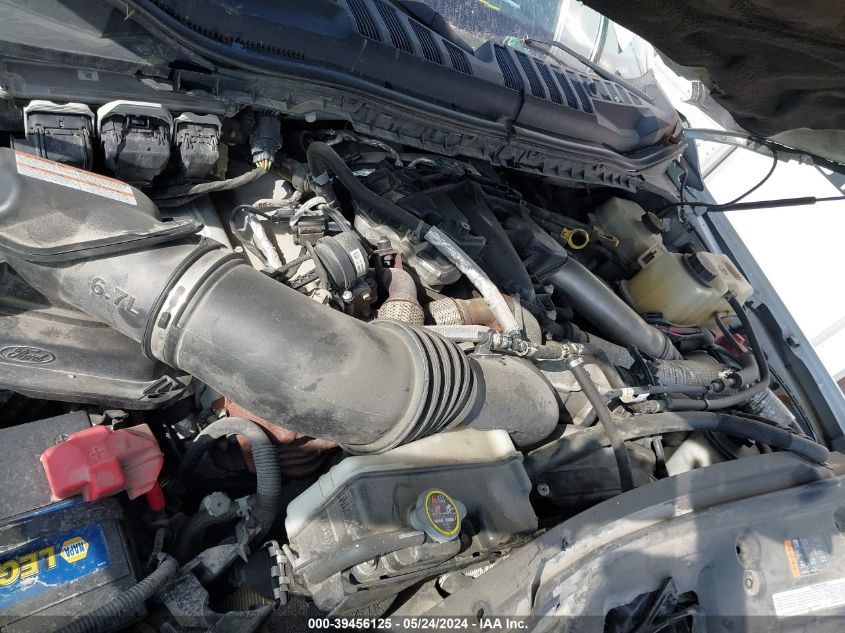 2017 Ford F-350 Chassis Xl VIN: 1FD8W3HT1HED48529 Lot: 39456125