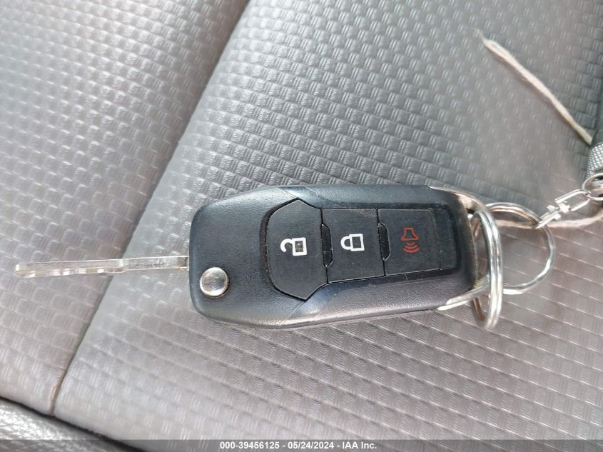 2017 Ford F-350 Chassis Xl VIN: 1FD8W3HT1HED48529 Lot: 39456125