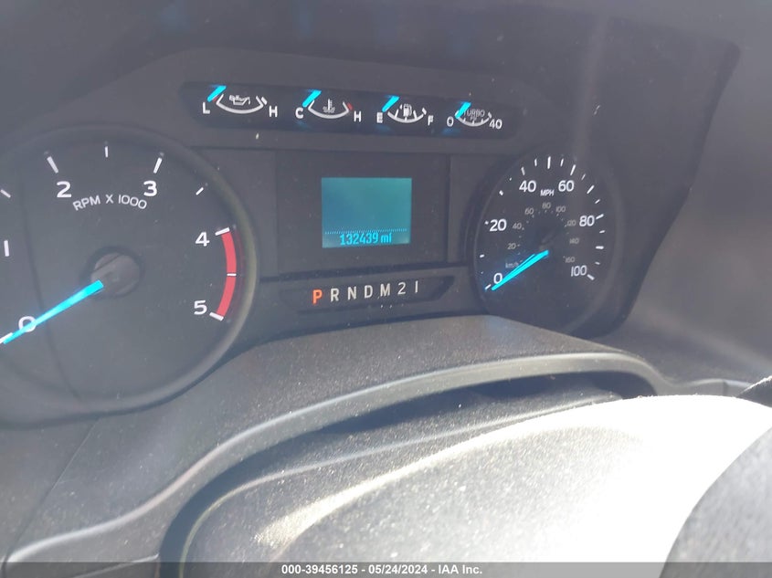 2017 Ford F-350 Chassis Xl VIN: 1FD8W3HT1HED48529 Lot: 39456125