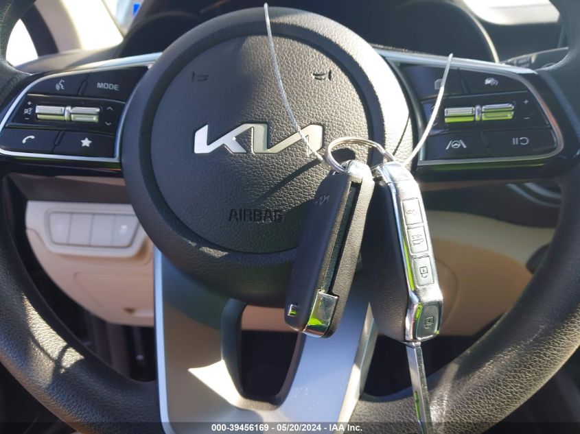 2023 Kia Forte Lxs VIN: 3KPF24ADXPE596314 Lot: 39456169