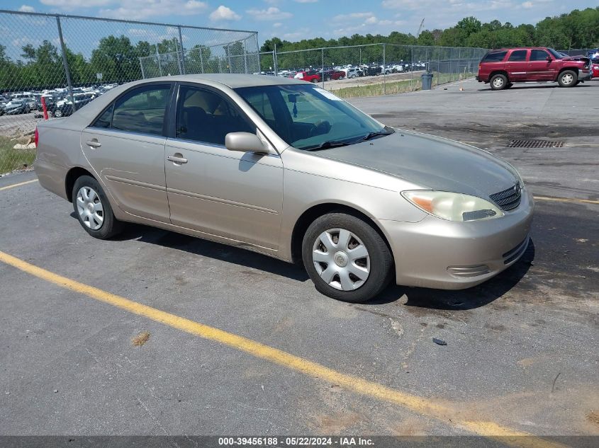 2003 Toyota Camry Le VIN: 4T1BE32K93U660363 Lot: 39456188