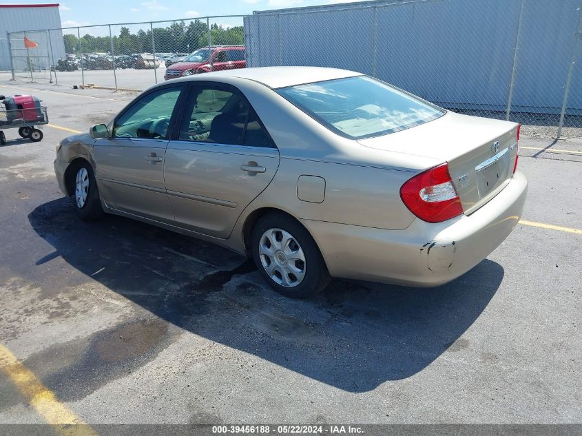 2003 Toyota Camry Le VIN: 4T1BE32K93U660363 Lot: 39456188