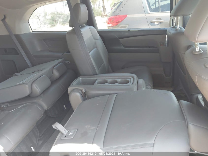 2016 Honda Odyssey Ex-L VIN: 5FNRL5H64GB132808 Lot: 39456210