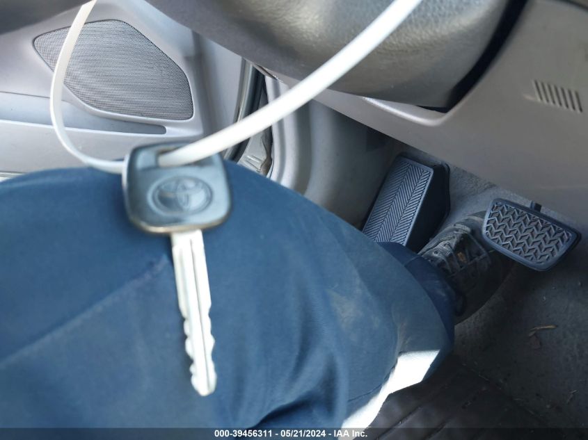 2005 Toyota Camry Le VIN: 4T1BE32K65U517163 Lot: 39456311