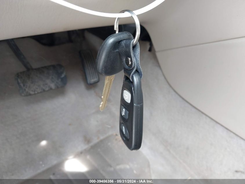 2008 Toyota Corolla Le VIN: 1NXBR32E18Z036935 Lot: 39456356