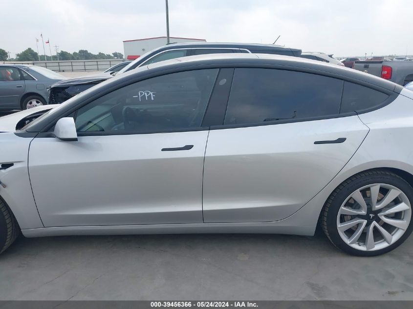 5YJ3E1EA8JF017895 2018 Tesla Model 3 Long Range/Mid Range