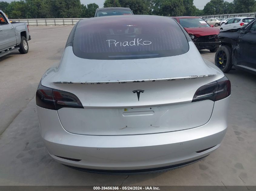 2018 Tesla Model 3 Long Range/Mid Range VIN: 5YJ3E1EA8JF017895 Lot: 39456366