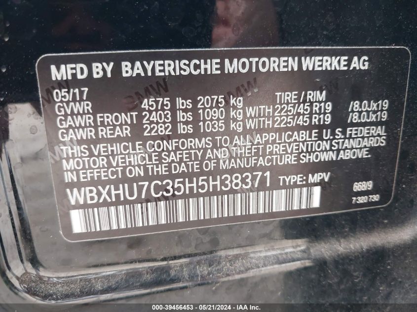 2017 BMW X1 Sdrive28I VIN: WBXHU7C35H5H38371 Lot: 39456453