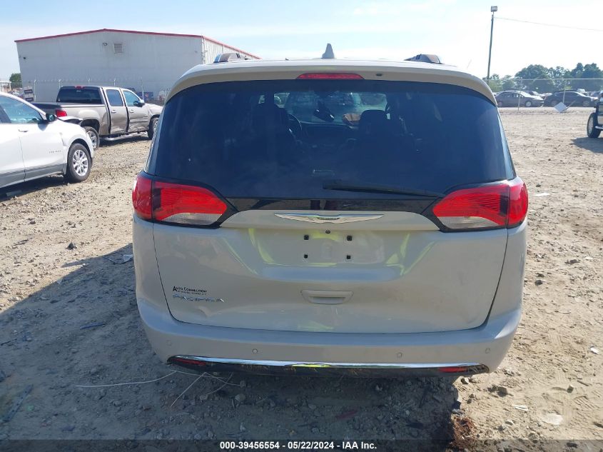 2017 Chrysler Pacifica Touring-L Plus VIN: 2C4RC1EG2HR584428 Lot: 39456554