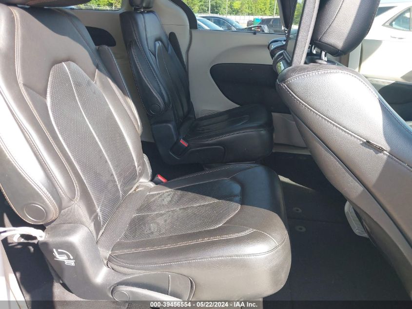 2017 Chrysler Pacifica Touring-L Plus VIN: 2C4RC1EG2HR584428 Lot: 39456554