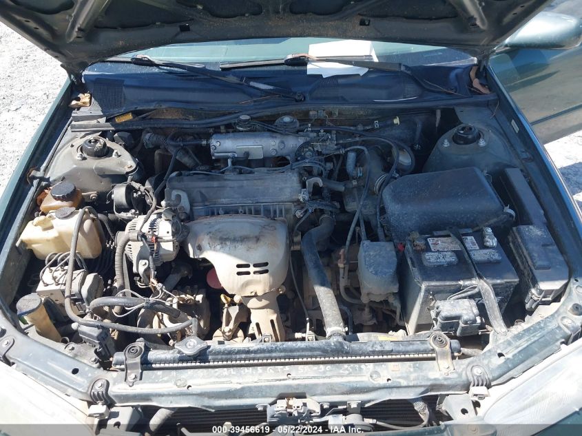 1999 Toyota Camry Le VIN: 4T1BG22K9XU450940 Lot: 39456619