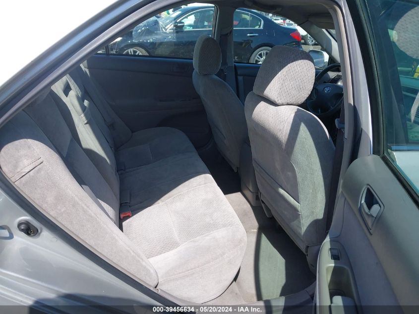 2003 Toyota Camry Le VIN: 4T1BE32K63U744172 Lot: 39456634