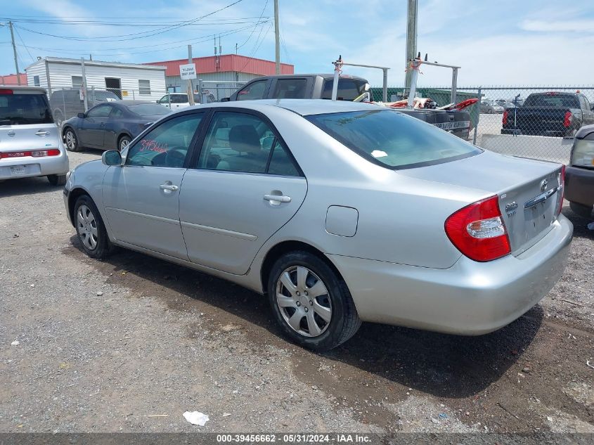 2004 Toyota Camry Le VIN: 4T1BE32K74U364792 Lot: 39456662