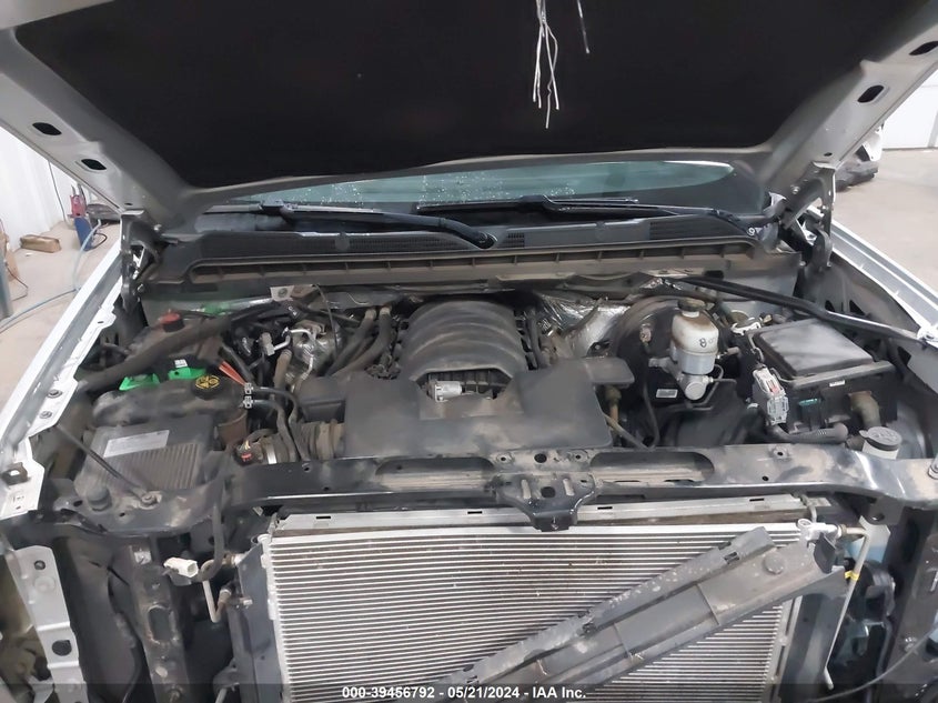 2017 Chevrolet Silverado 1500 2Lt VIN: 3GCUKREC5HG138160 Lot: 39456792