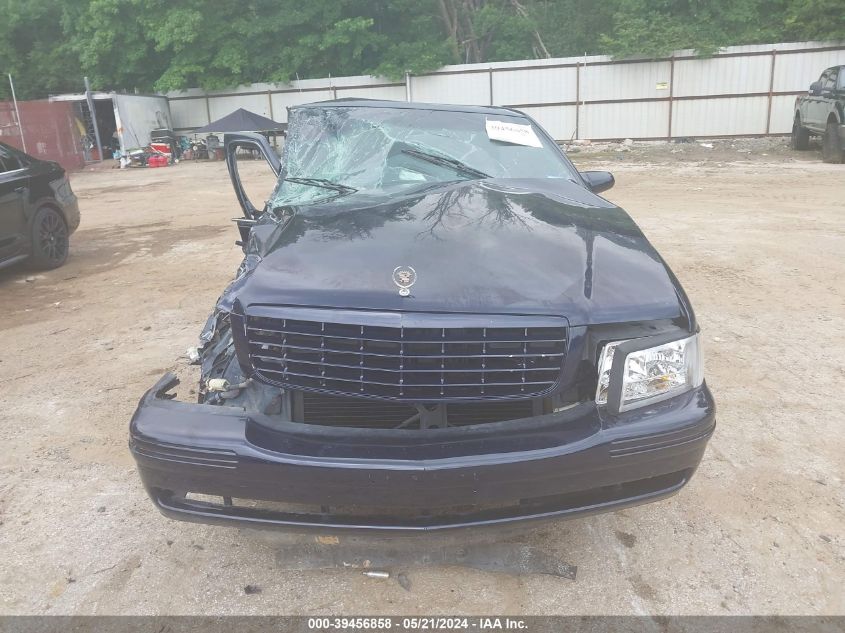 1998 Cadillac Deville Standard VIN: 1G6KD54Y2WU806646 Lot: 39456858