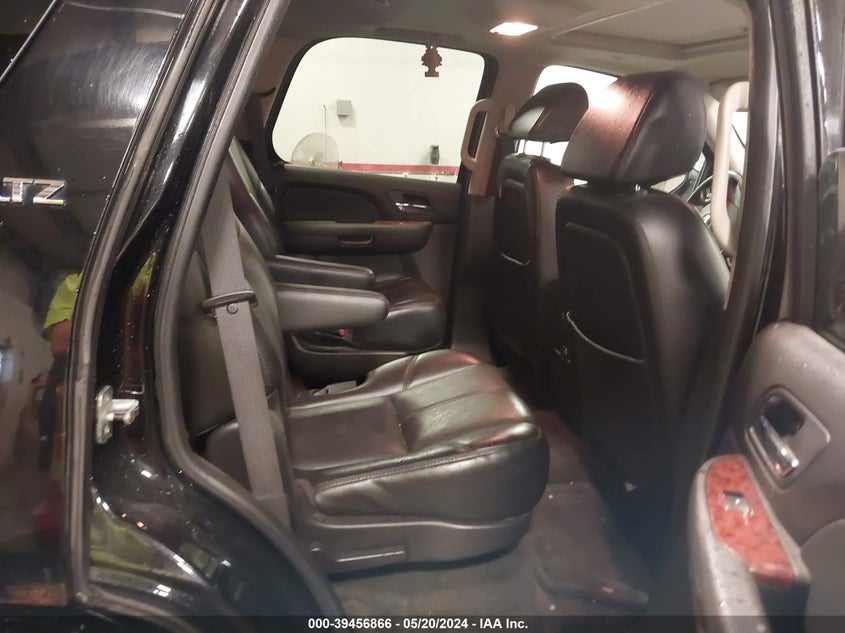 2007 Chevrolet Tahoe Ltz VIN: 1GNFK13037J270194 Lot: 39456866