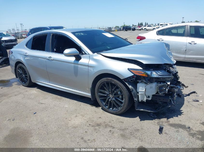 4T1K61AK5MU613576 2021 TOYOTA CAMRY - Image 1