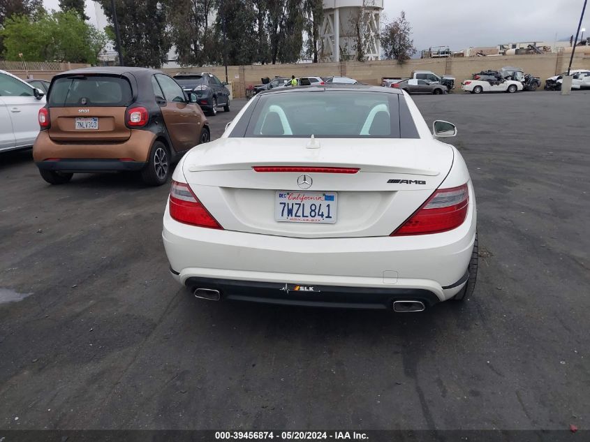 2013 Mercedes-Benz Slk 350 VIN: WDDPK5HA0DF064325 Lot: 39456874