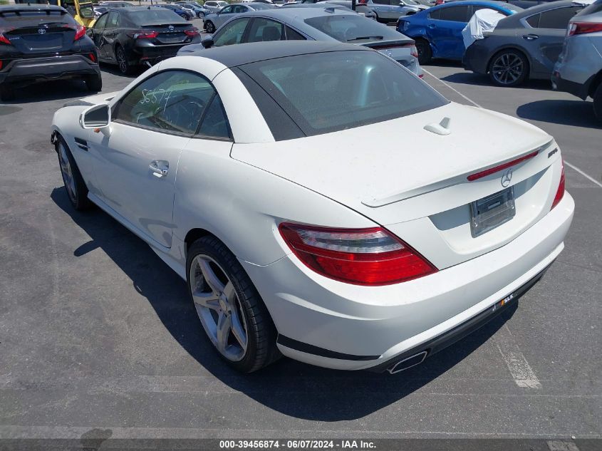 2013 Mercedes-Benz Slk 350 VIN: WDDPK5HA0DF064325 Lot: 39456874