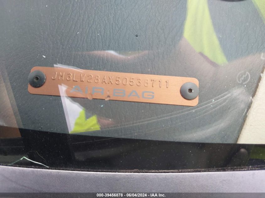 2005 Mazda Mpv Lx VIN: JM3LW28AX50538711 Lot: 39456878