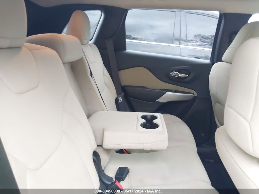 2017 Jeep Cherokee Latitude Fwd VIN: 1C4PJLCB8HW604141 Lot: 39456998