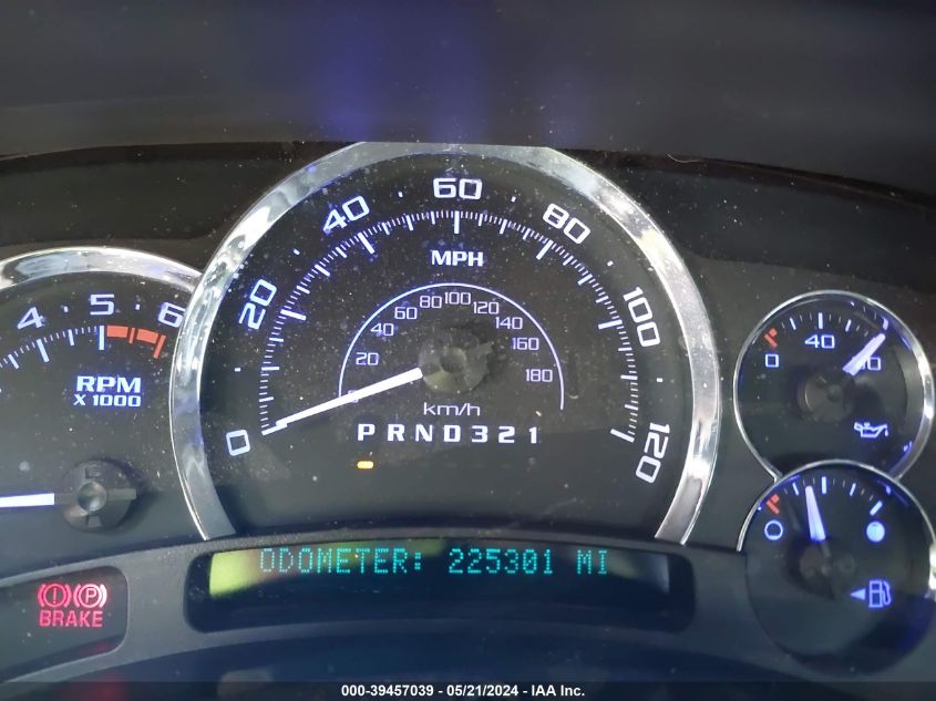 2005 Chevrolet Silverado 1500 Ls VIN: 2GCEC19VX51327213 Lot: 39457039