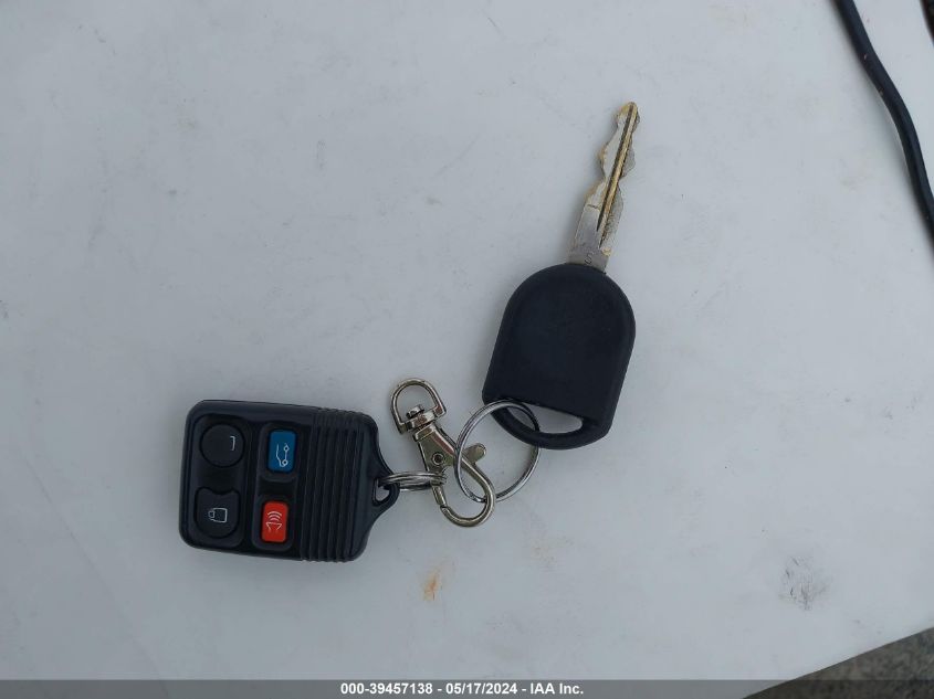 2003 Ford Expedition Xlt VIN: 1FMPU16L13LA61396 Lot: 39457138