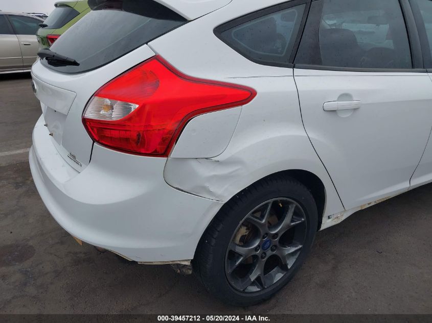 2014 FORD FOCUS SE - 1FADP3K28EL247193