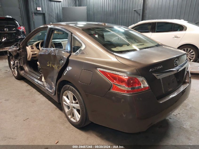 2015 Nissan Altima 2.5/2.5 S/2.5 Sl/2.5 Sv VIN: 1N4AL3AP2FN872349 Lot: 39457245