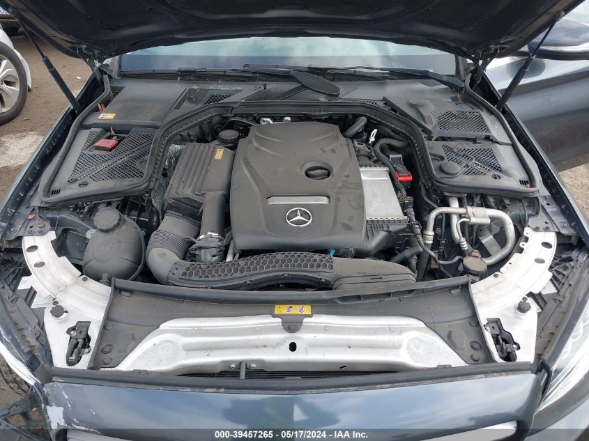 2015 Mercedes-Benz C 300 4Matic/Luxury 4Matic/Sport 4Matic VIN: 55SWF4KB7FU010497 Lot: 39457265