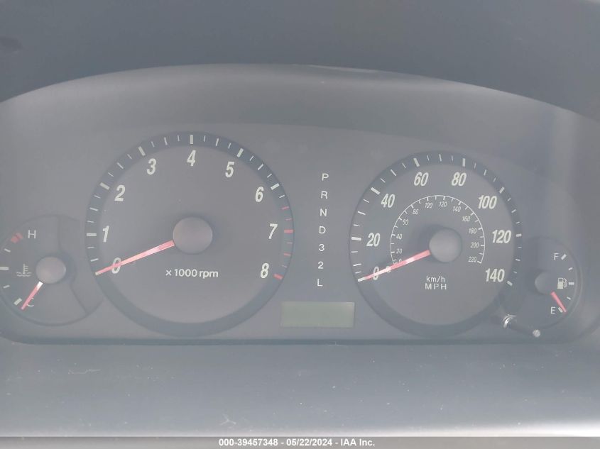 2005 Hyundai Elantra Gls/Gt VIN: KMHDN46D55U170242 Lot: 39457348