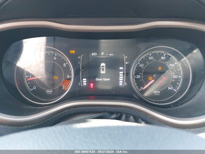 2014 Jeep Cherokee Sport VIN: 1C4PJLAB3EW288470 Lot: 39457434