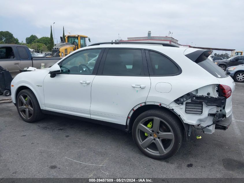 2017 Porsche Cayenne E-Hybrid S Platinum Edition VIN: WP1AE2A20HLA70947 Lot: 39457509