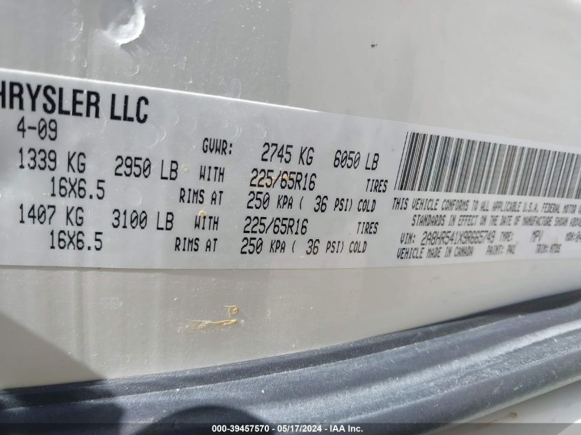 2009 Chrysler Town & Country Touring VIN: 2A8HR541X9R665749 Lot: 39457570