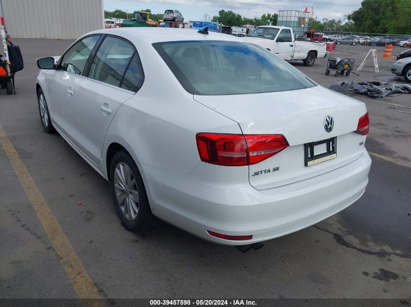 2015 Volkswagen Jetta 2.0L Tdi Se VIN: 3VWLA7AJXFM233641 Lot: 39457598